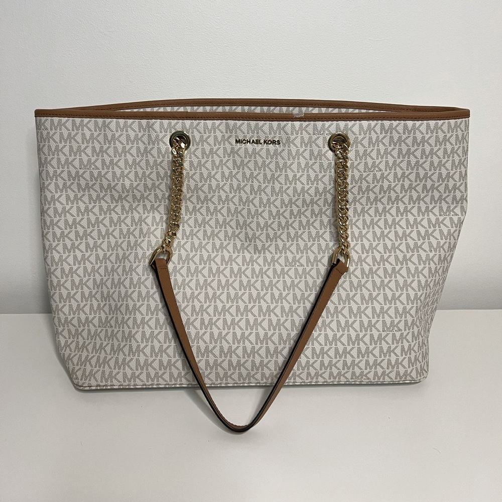 Michael Korea Tote Bag